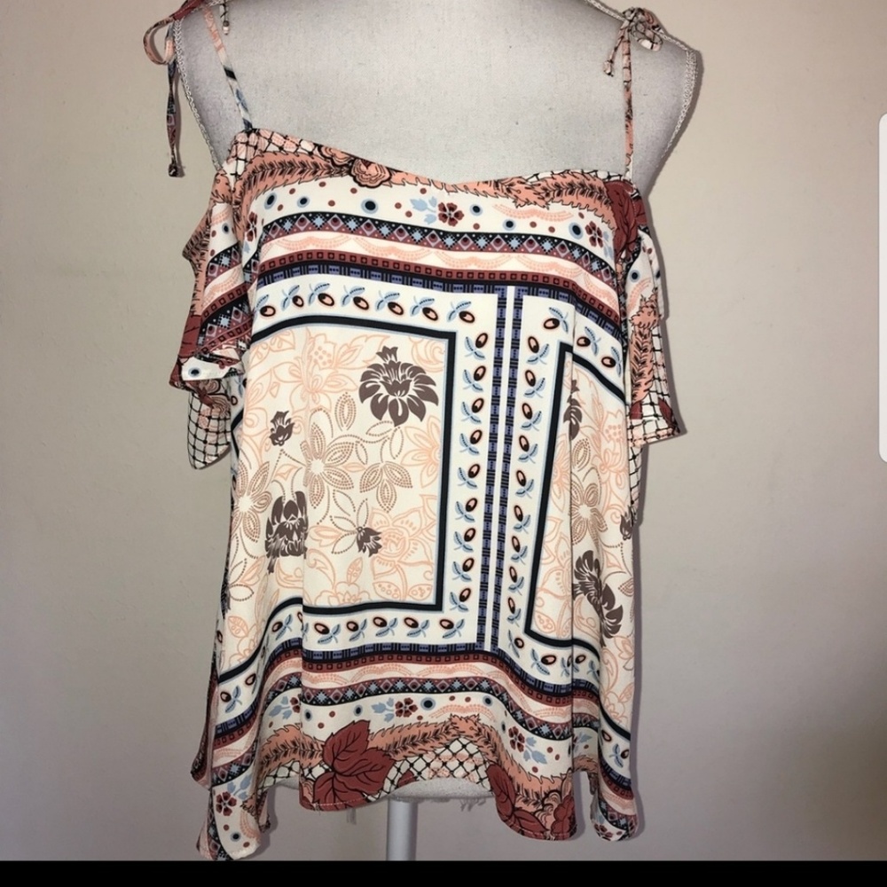 Cold shoulder top